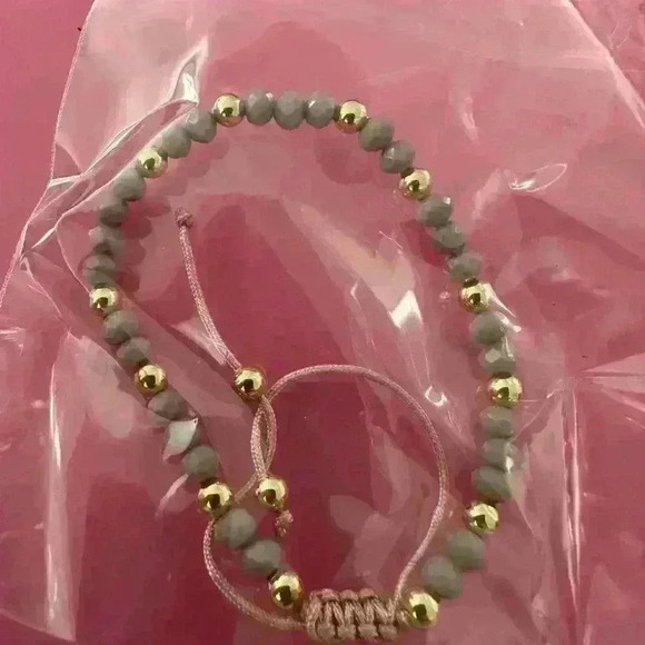 New adjustable stretch bracelet - Picture 4 of 5